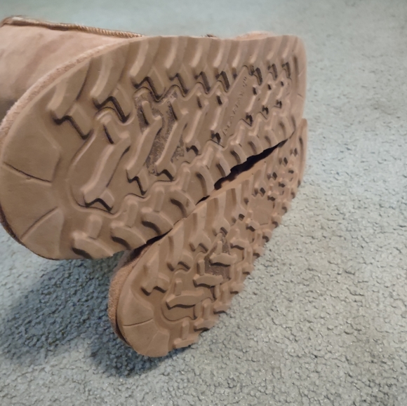 Bear paw boots - Picture 3 of 4